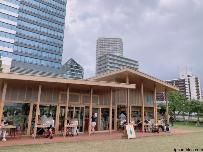 ブルーボトルコーヒー豊洲パークカフェの外観