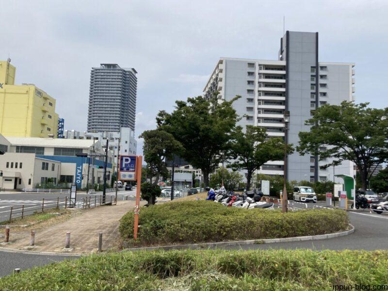 辰巳の森海浜公園第二駐車場の外観1