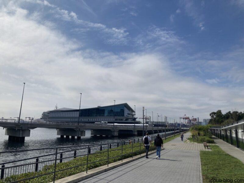 東京国際クルーズターミナルまでの歩道