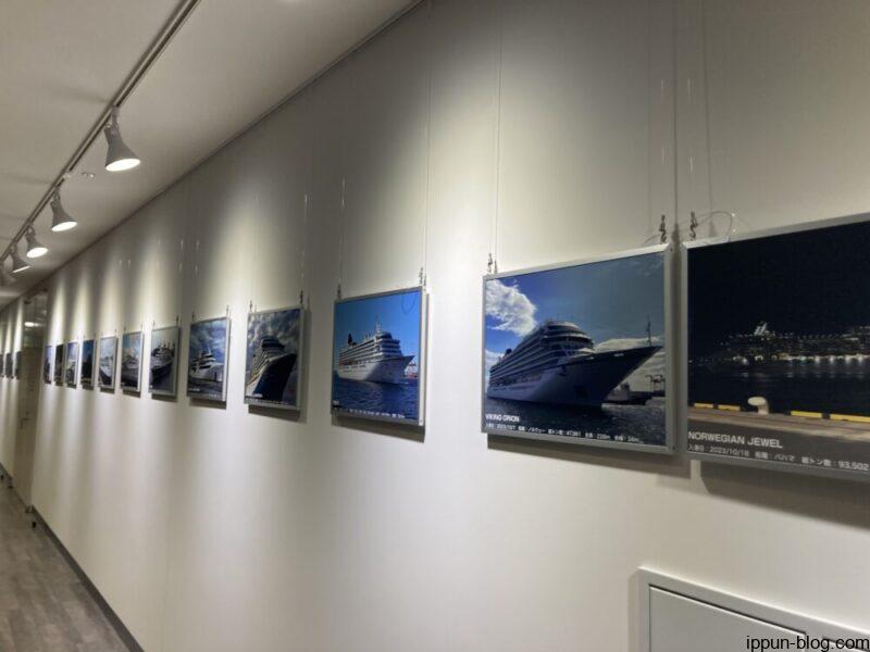 豪華客船が並ぶフォトギャラリー