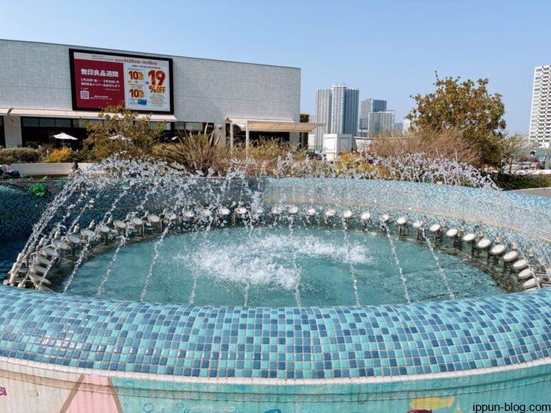 水のテラスの外観