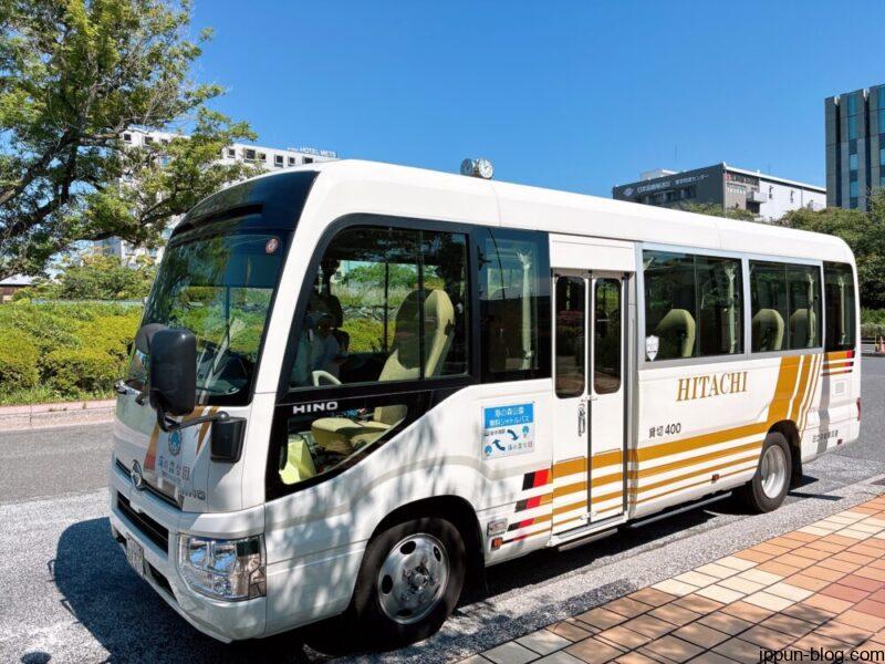 海の森公園の無料シャトルバスの外観